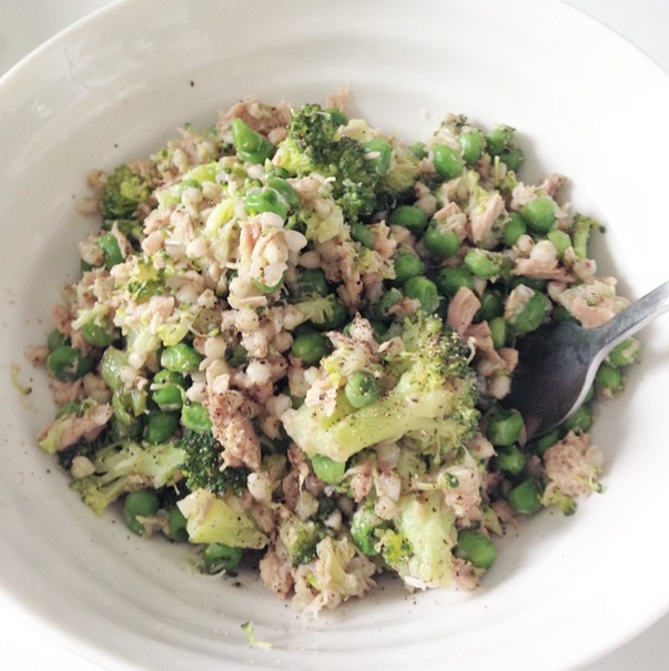 Tuna, pea and buckwheat salad