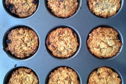 Healthy apple muffins