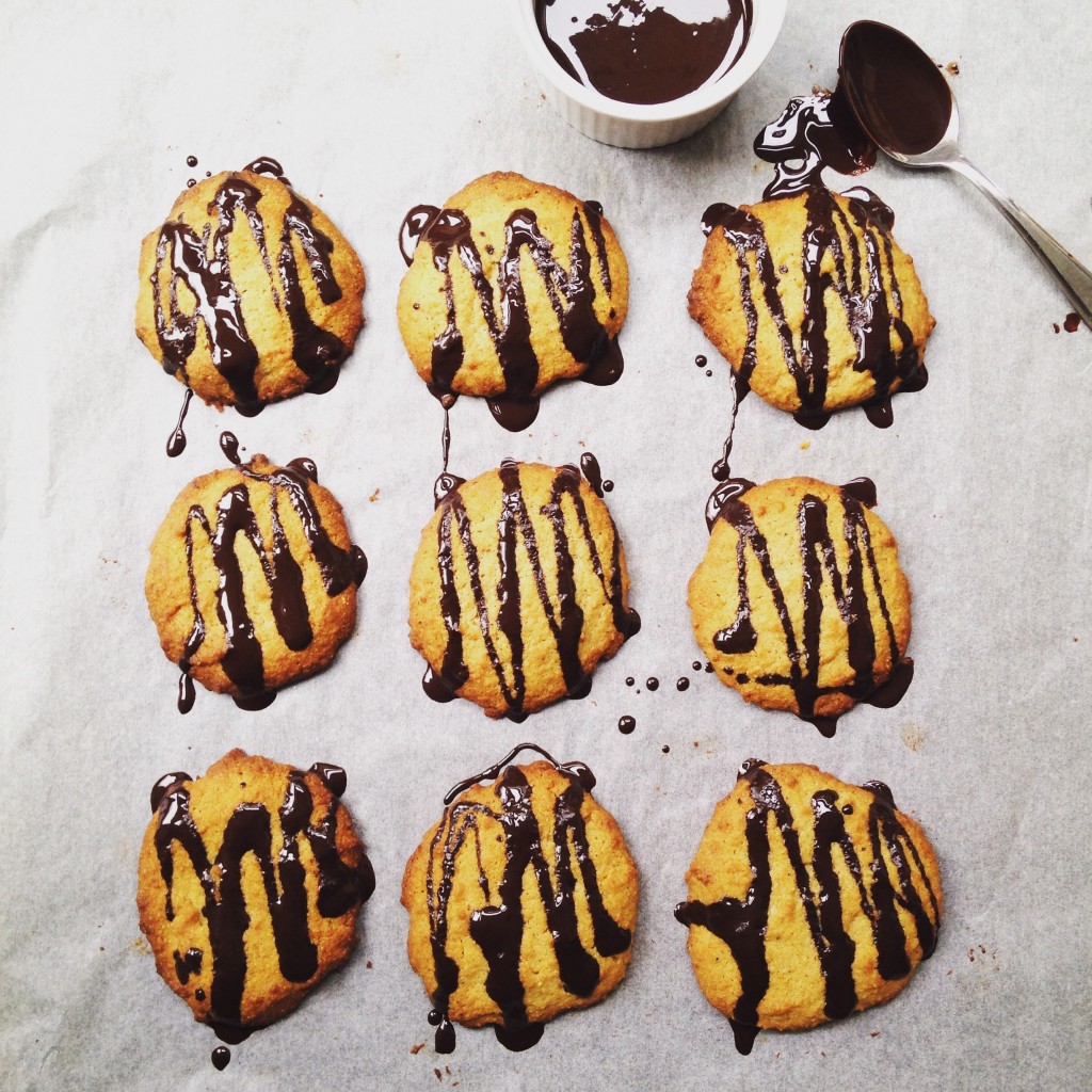 Healthy chocolate orange cookies