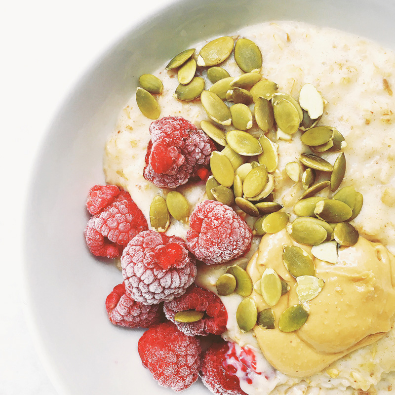 Cashew, date and raspberry porridge recipe