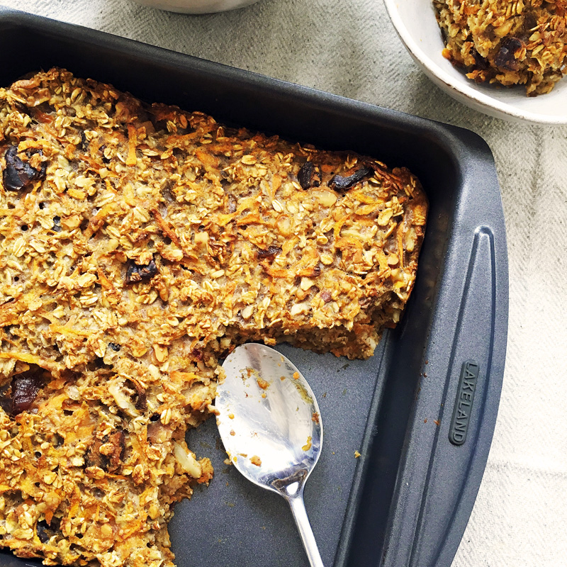 Carrot cake baked oatmeal recipe