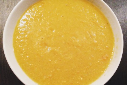 Souper bowl: Red lentil, chickpea and carrot soup
