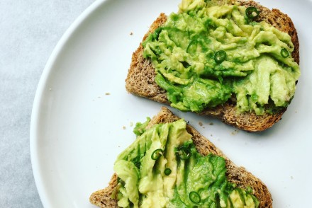 Avocado toast with chilli and lime