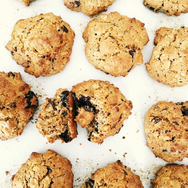 Chocolate chip olive oil cookies Healthy eating recipes eatwise